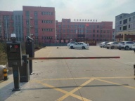 新乡直杆道闸 道闸杆 遥控道闸厂家直销